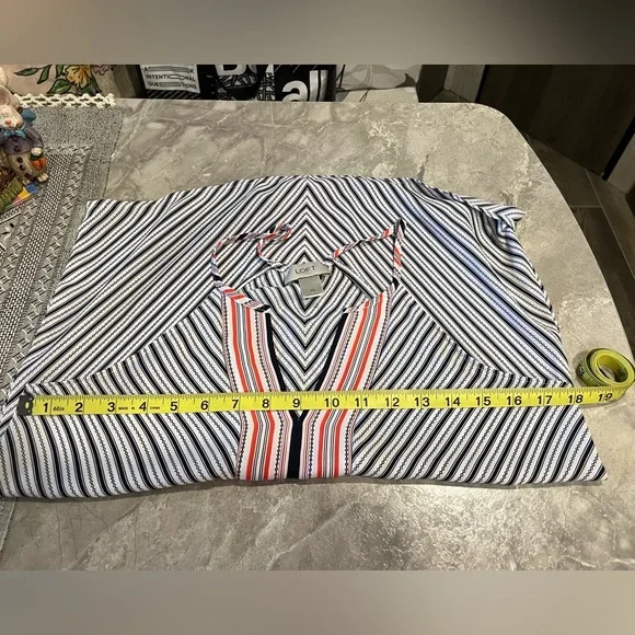 LOFT Sleeveless Top - Picture 7 of 8